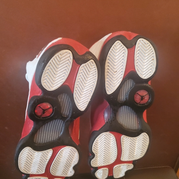 Air Jordan 13 Retro - Picture 4 of 5
